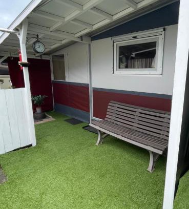 Affing Other | Campingplatz Wohnwagen mit Vorzelt
