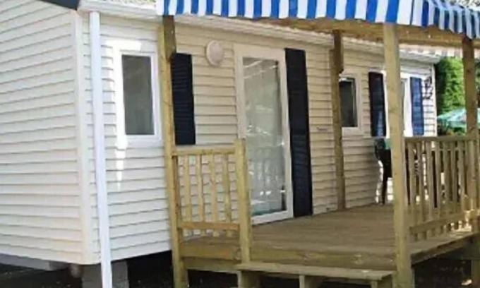 Les Mathes House | Campsite La Pinède* - Classic XL 3-room mobile home for 4 people