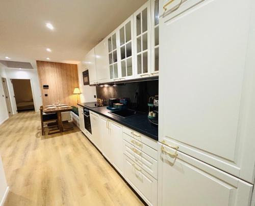 Anneessens Apartment | Camus Flats