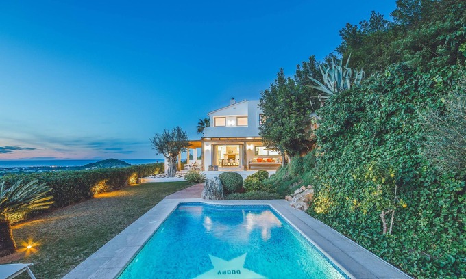 Sant Agusti des Vedra Villa | Can Asia - Five Bedroom Villa, Sleeps 10