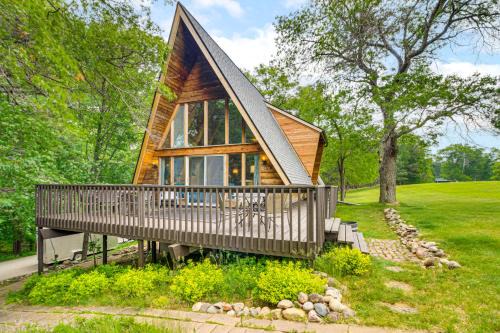 Breezy Point House | Canal Across Street Family Cabin in Breezy Point!