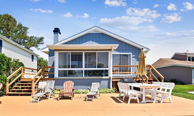 South Bethany Harbor House | Canal Front Home With Easy Access to Water Activities!