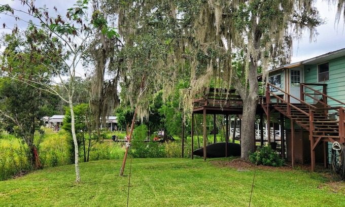 Fort McCoy House | Canal-Side Adventure Base – Kayak, Fish & Ride Near Lake Delancy