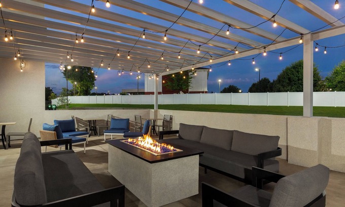Bessemer Hotel | Candlewood Suites Bessemer - Birmingham SW by IHG