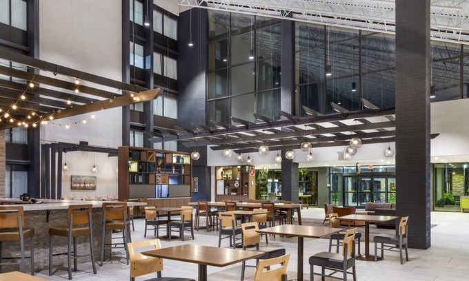 Roanoke Hotel | Candlewood Suites Roanoke Airport by IHG