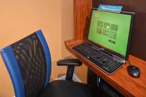 St. Charles Hotel | Candlewood Suites St Louis St Charles by IHG
