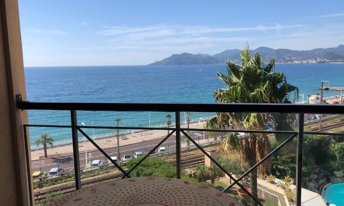 La Bocca Apartment | Cannes apartment with sea view, aircondition and parking