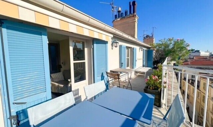 Cannes City Centre Apartment | Cannes: duplex Apartment 1 minute from the Palais: 5 bedrooms with terraces