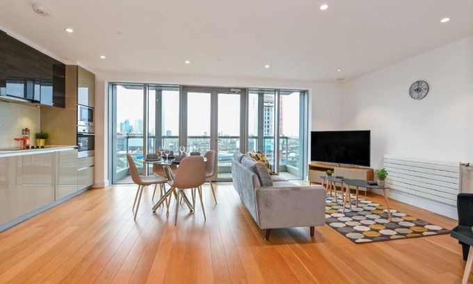 Canning Town Apartment | CannySuite