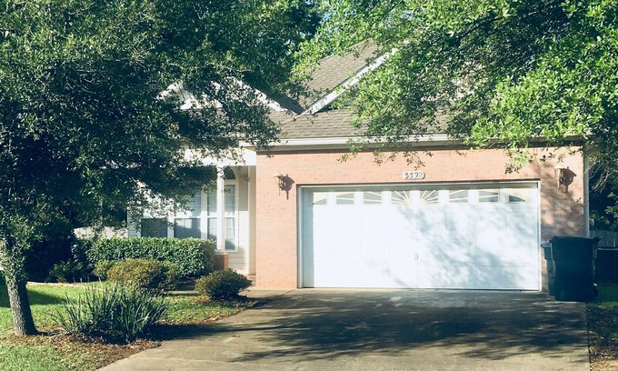 Killearn Estates House | Canopy Roads located off historic Centerville Road