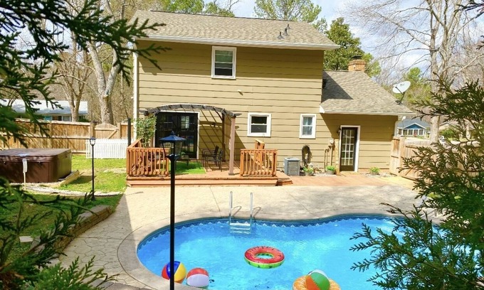 North Raleigh House | Cant Miss! Stunning Home w/private Pool, Hot Tub and Firepit! (Pet Friendly)