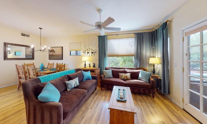 Tucson Apartment | Canyon View #19201