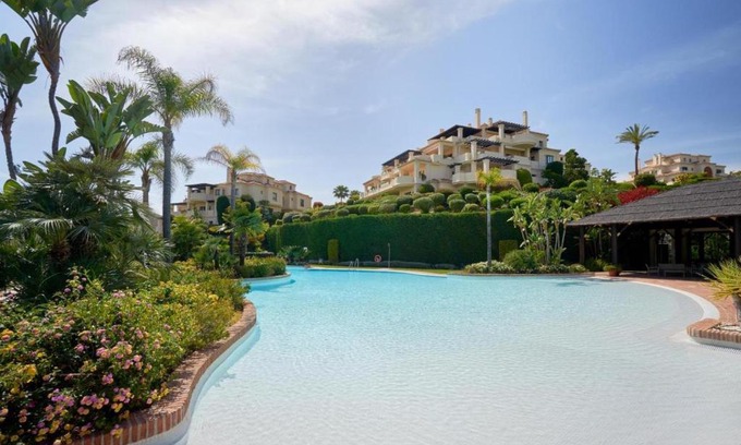 Benahavis Apartment | Capanes de Golf Luxury Apt