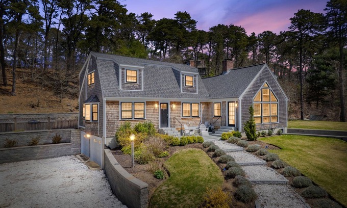 North Chatham House | Cape Cod Beach Getaway walk to the beach Relax in Coastal Comfort