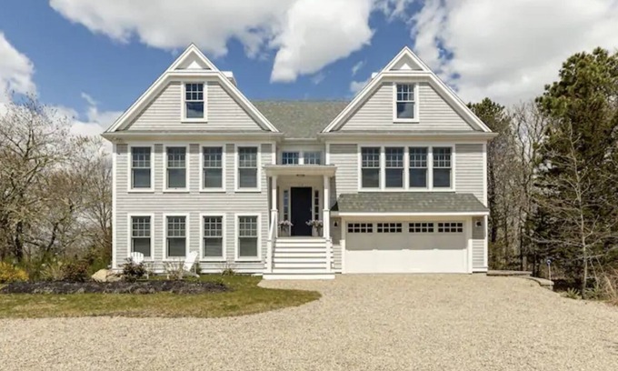 Centerville House | Cape House Retreat!