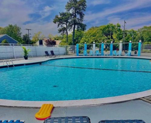 Bass River Hotel | Cape Shore Inn