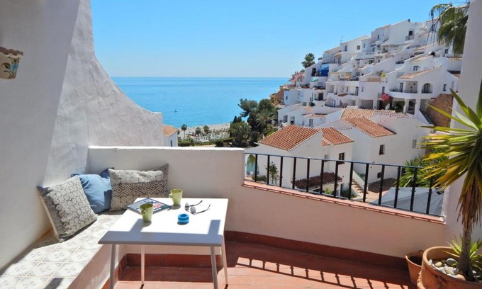 Chimenea Apartment | Capistrano Playa 715