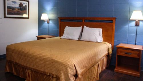 Ontario Hotel | Capital O Budget Inn Ontario I-84