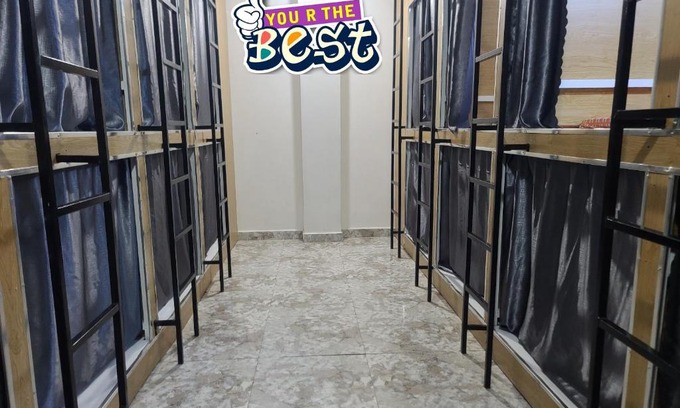 Phuong Hotel | Capsule Homestay