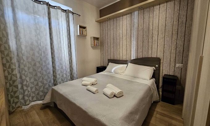 Civitavecchia Apartment | Captain's Lodge - One Bedroom Apartment, Sleeps 3