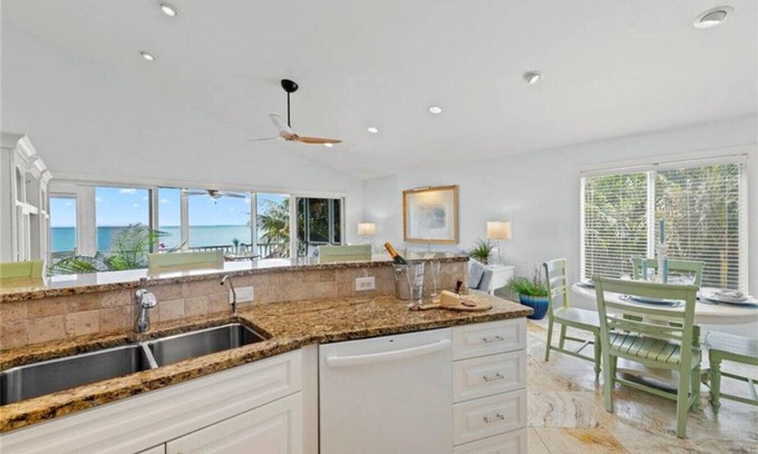 Captiva Condo | Captiva Hideaway on Old Lodge Lane