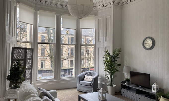 North West Apartment | Captivating apartment in glasgow westend, uk