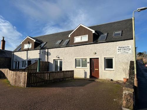 Murthly House | Cara's Cottage