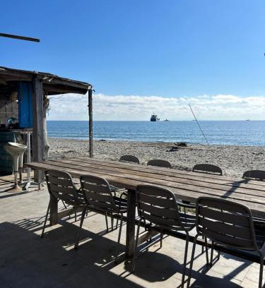 La Marana Other | Caravane amy on the beach