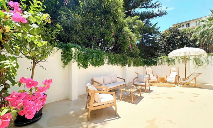 Borgo-Sanzio Apartment | CARBON XXI - Apartment with Terrace and 2 Bathrooms