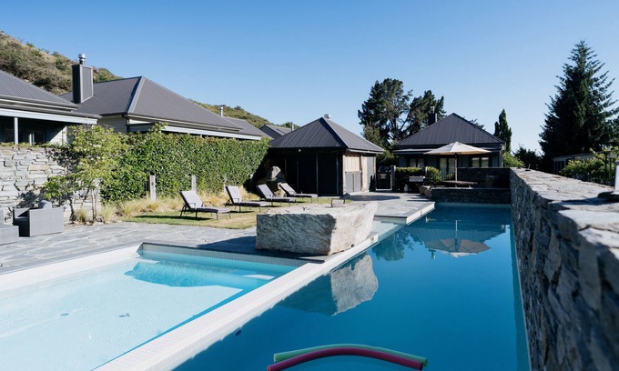 Cardrona House | Cardrona Valley Escape - Cardrona Holiday Home