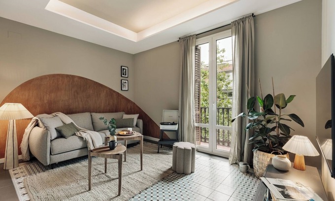 Les Corts Apartment | Caris - 2 bedrooms and balcony in Les Corts
