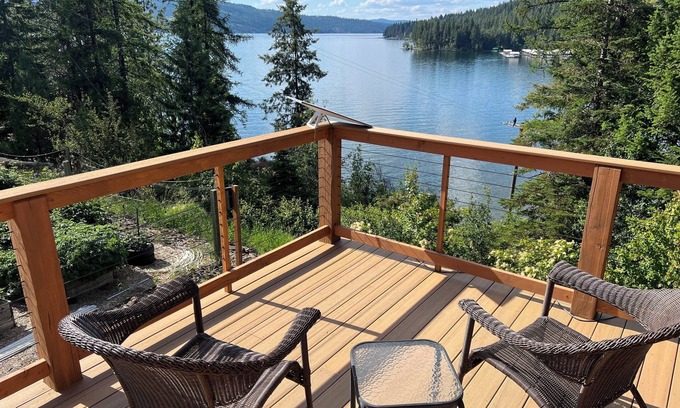 Harrison Cabin | Carlin Bay Retreat on Lake Coeur d'Alene - Eagle Watch this Winter!