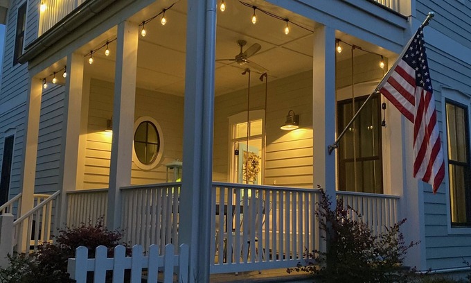 Eufaula House | Carlton Landing cottage + golf cart optional