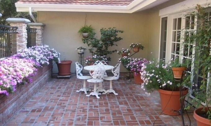 Carmel House | Carmel Home Nestled in the Woods- 4 BR/2.5 Bath
