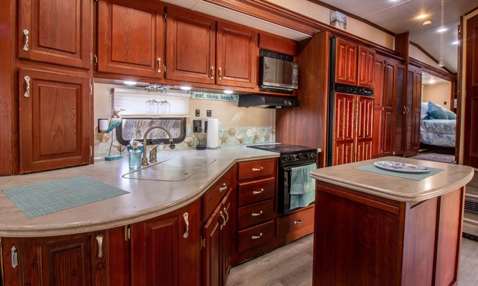 Fort Walton Beach - Destin RV Rental | Carriage House