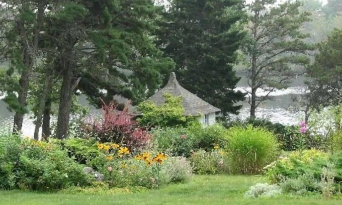 Phippsburg Cottage | Carriage House