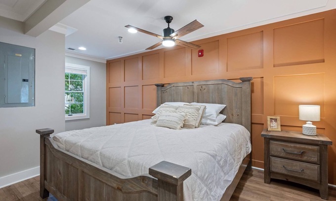 Franklin Condo | Carters Court Serene Suite