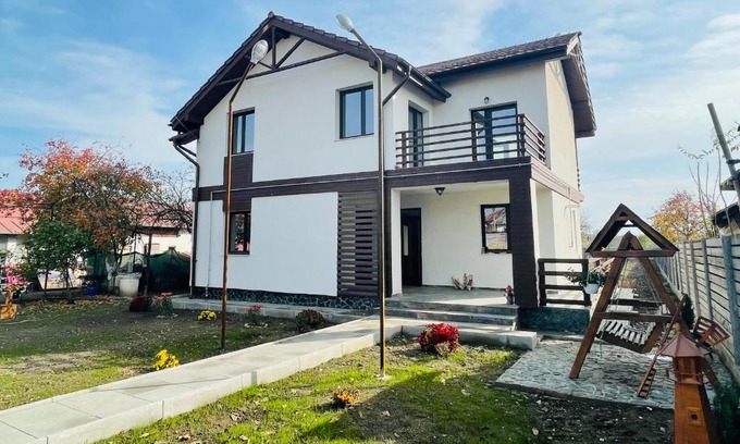 Mischii House | Casa activități recreaționale “La Catalin”