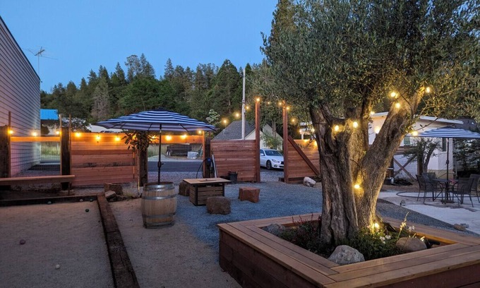 Placerville House | Casa Albizzi #1 · Stylish Tiny Home near Apple Hill in Placerville