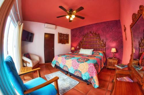 Guadalajara Hotel | CASA ALFAREROS