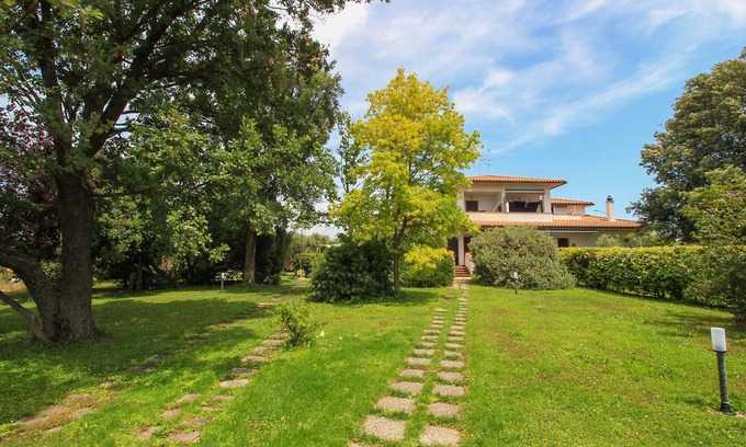 Santa Maria di Rispescia Ski Chalet | Casa Allegra