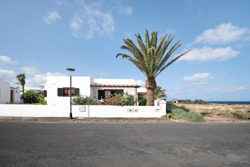 Charco del Palo House | Casa Aloe
