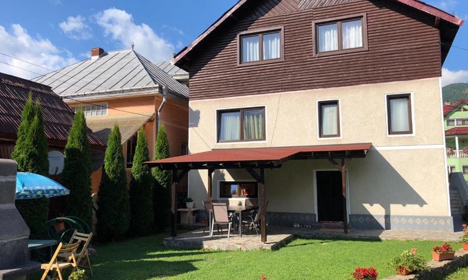 Borsa House | Casa Ani