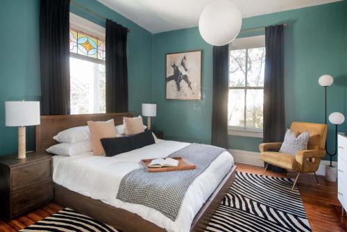 Inman Park Apartment | Casa Azula