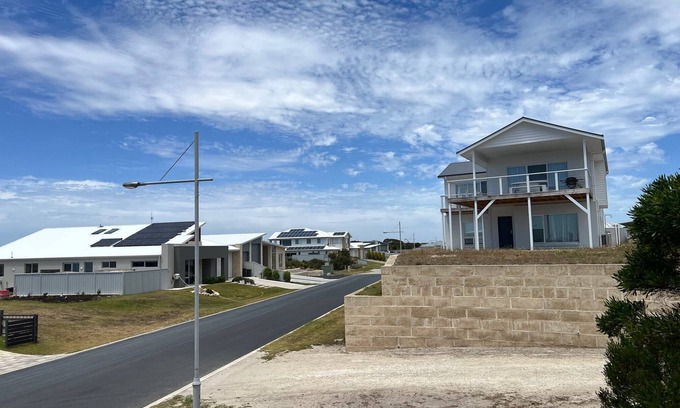 Cape Jaffa House | Casa Bianca - Ocean and harbour views