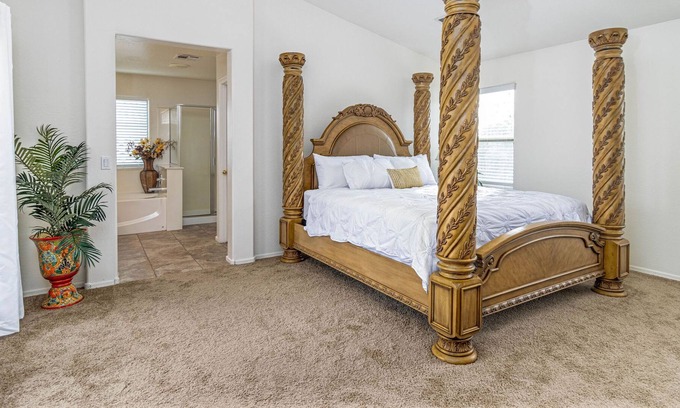 Estrella Village House | Casa Bonita 3beds 2.5ba Close to Sporting Events.