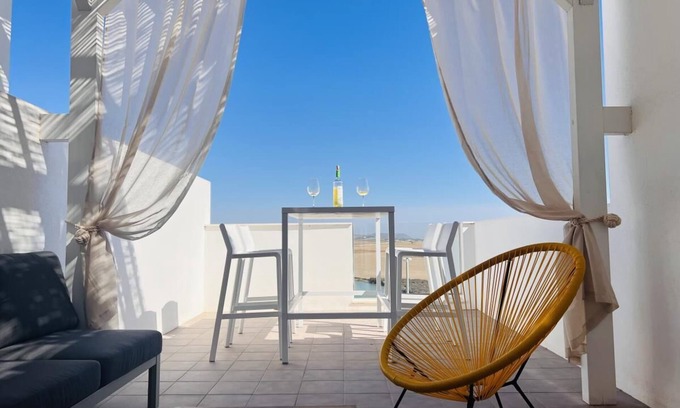 Conil de la Frontera City Center House | Casa Calima-Modern townhouse with fantastic views close to beach and town