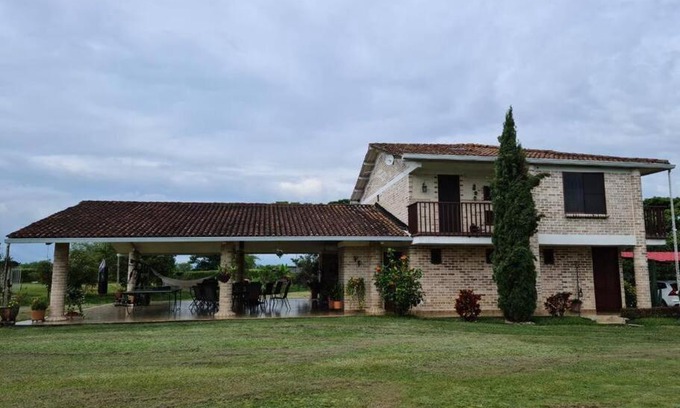 Cali House | Casa Campestre en Cali