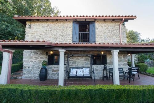 Panton House | Casa con Piscina *Ribeira Sacra*
