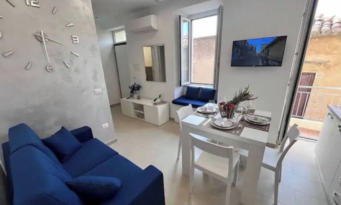 Pizzo House | Casa 'da Annunziata' few steps from the sea